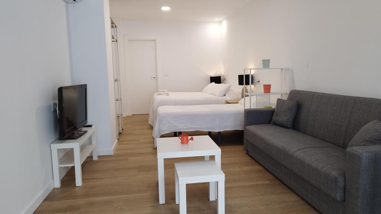 Y Estudios El Centro Apartamento